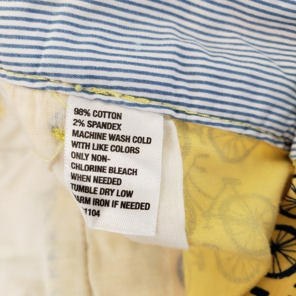 Red Camel Womens Bicycle Bike Print Yellow Shorts Size 5 - Picture 4 of 8